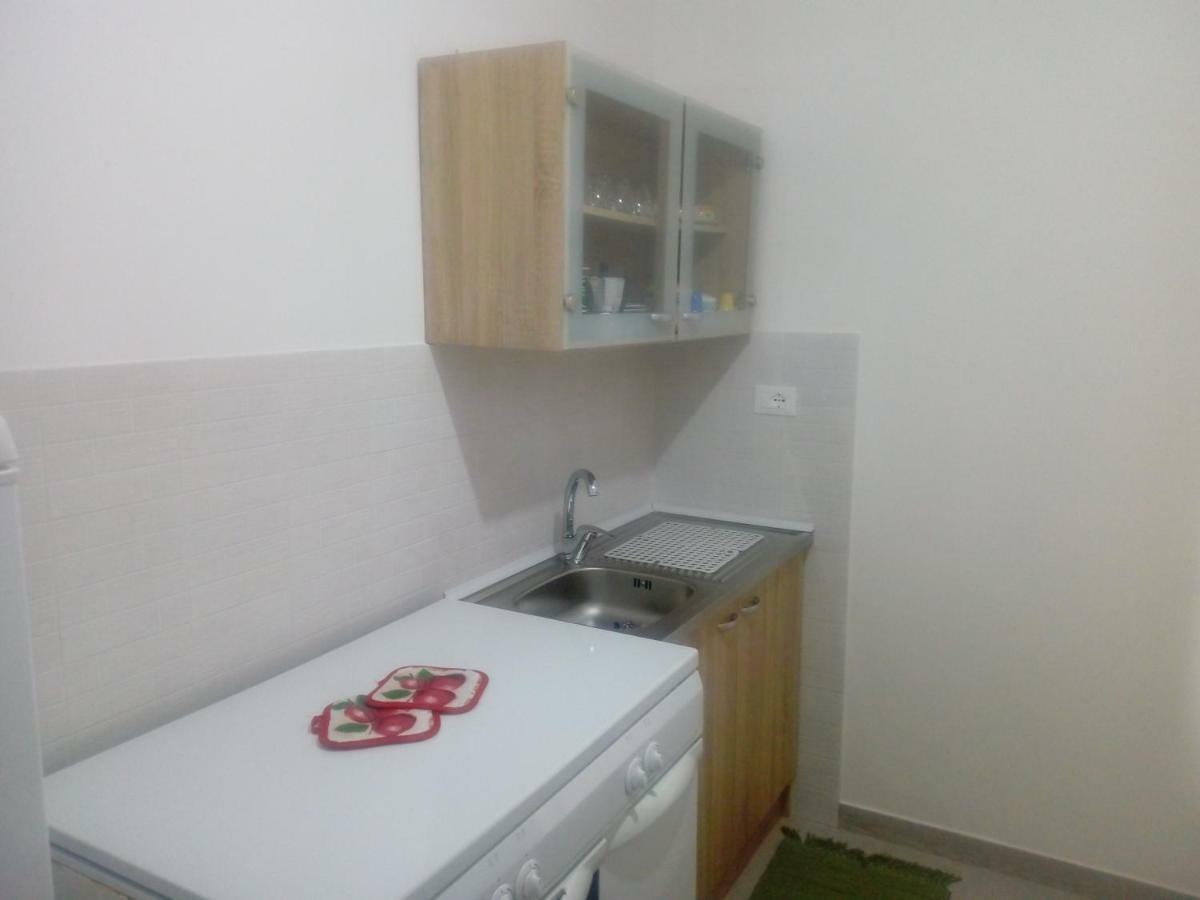 הוילה קוסטונאצ'י Casa Vacanze Scurati מראה חיצוני תמונה